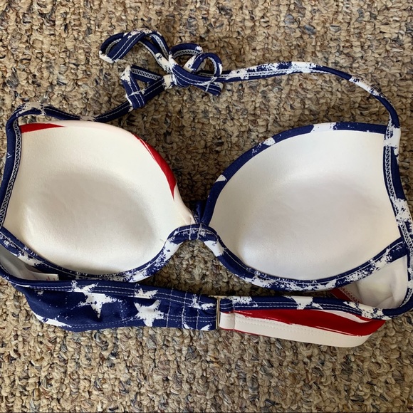 Halter top push-up bikini top - Picture 3 of 4